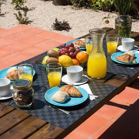 Flh Carcavelos Family House