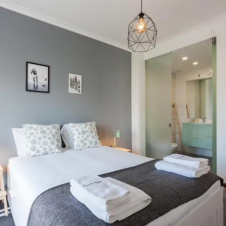 Flh Carcavelos Family House *